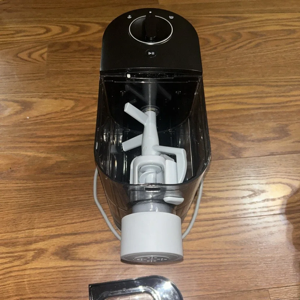 Philips Viva Collection Compact Black & Gray Pasta and Noodle Maker HR2371